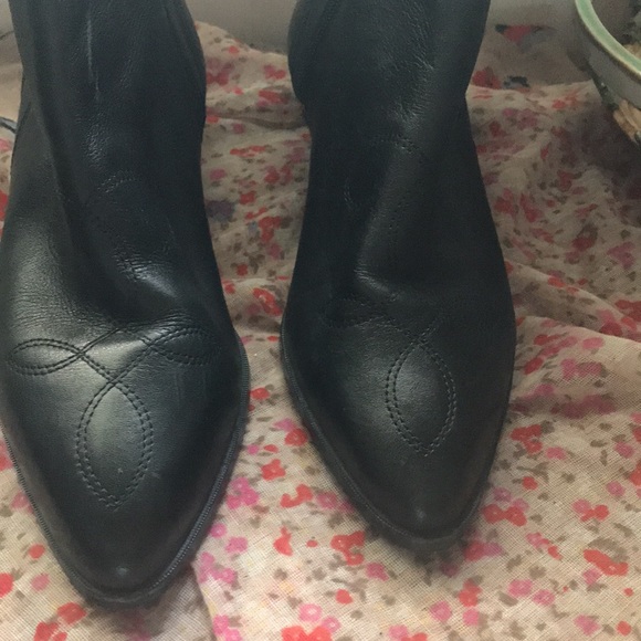 Vintage Leather Ankle Booties - Picture 4 of 12